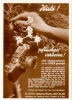 Pub: Leica avec accessoire pour photo rapprochée, 1940. (1994)., - (CAP0109)