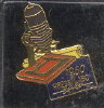 1960, - (PIN0068)